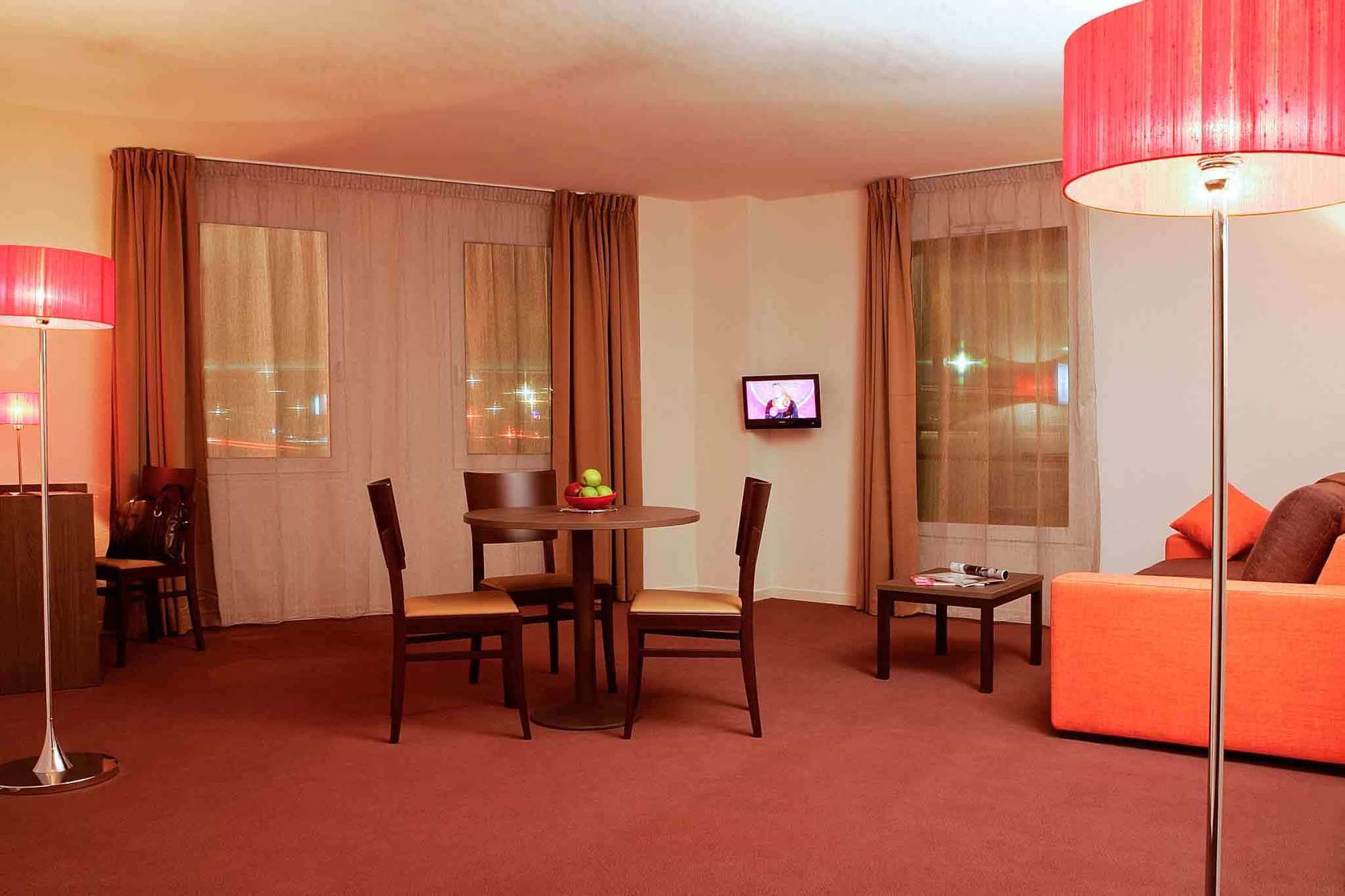 Aparthotel Adagio Access Orleans Luaran gambar